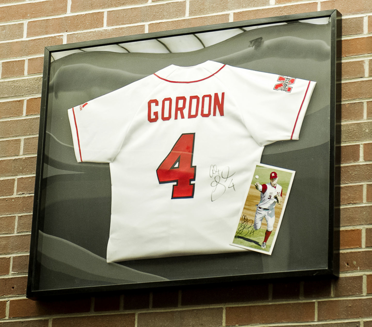 Alex Gordon Memorabilia, 11/02/2015